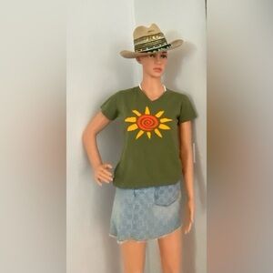 LAT.. WOMENS Green Sunflower T-SHIRT